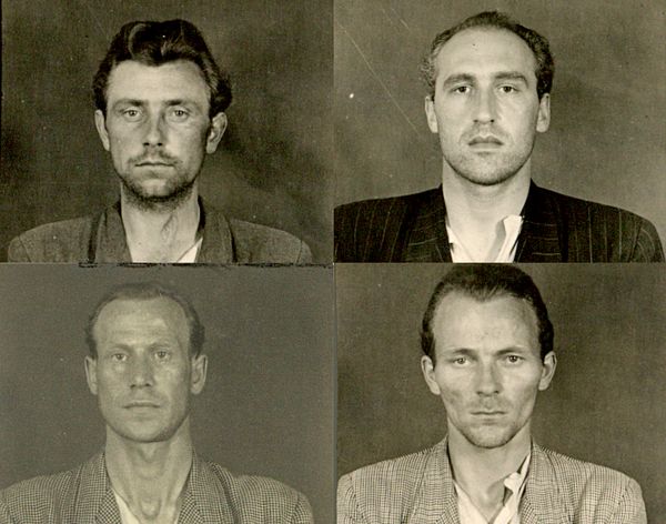 Das Schwarz-Weiß-Bild zeigt die Passfotos von vier Männern.