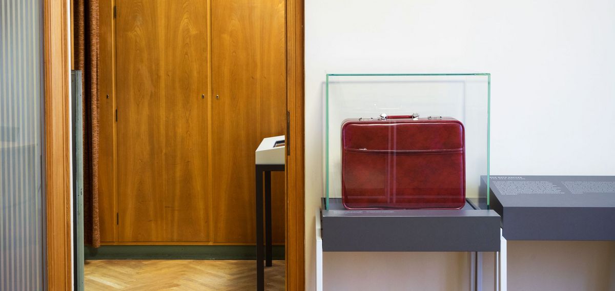 Der "Rote Koffer" im Stasi-Museum