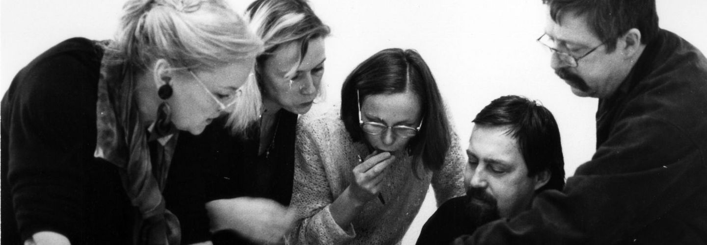 Eva-Maria-Hagen, Pamela Biermann, Katja Havemann, Jürgen Fuchs und Wolf Biermann während der ersten Akteneinsicht am 2. Januar 1992