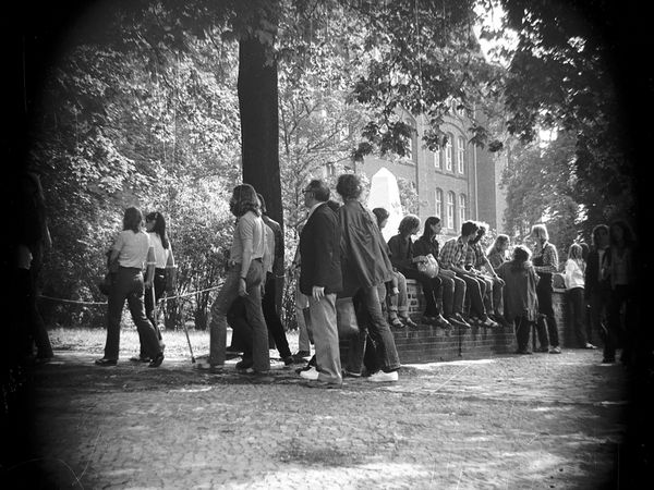 Foto aus einem Bildbericht der Stasi zur Bluesmesse in der Erlöserkirche in Berlin-Lichtenberg, 26.06.19817