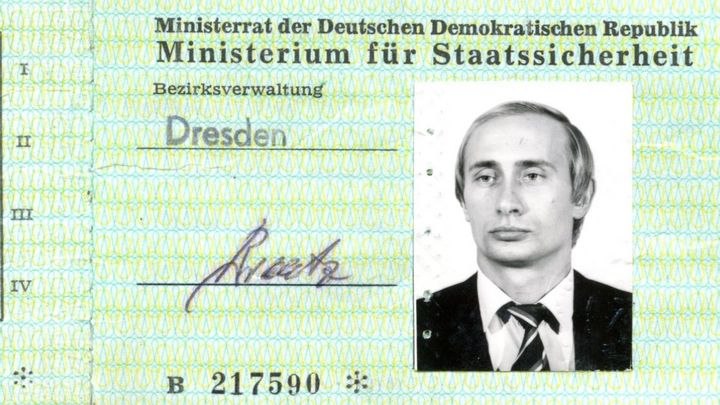 MfS-Hausausweis von Wladimir Putin