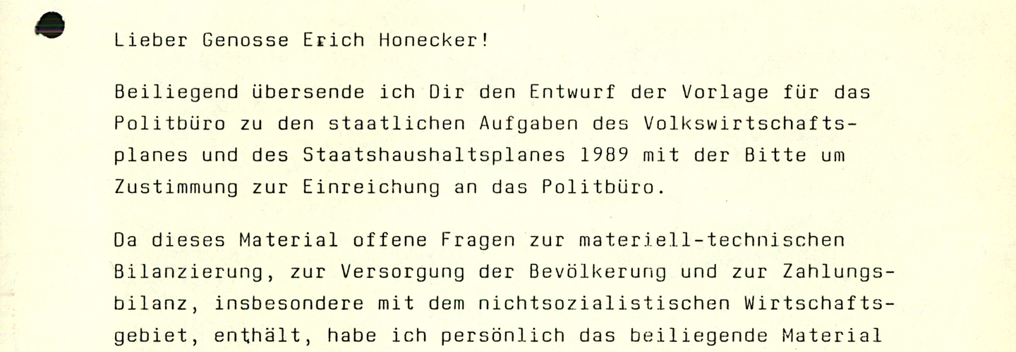 Schreiben Gerhard Schürers an Erich Honecker 